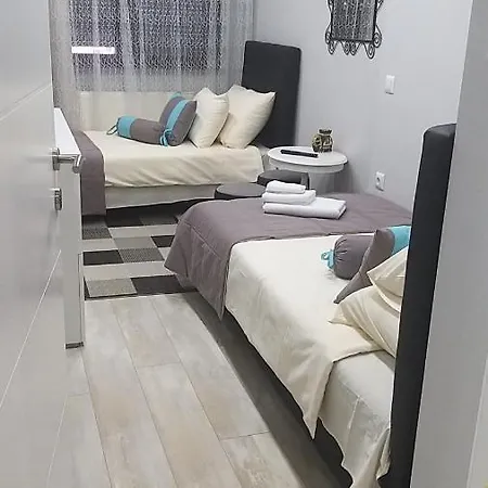 Lägenhet Apartman Ami 2 Tuzla