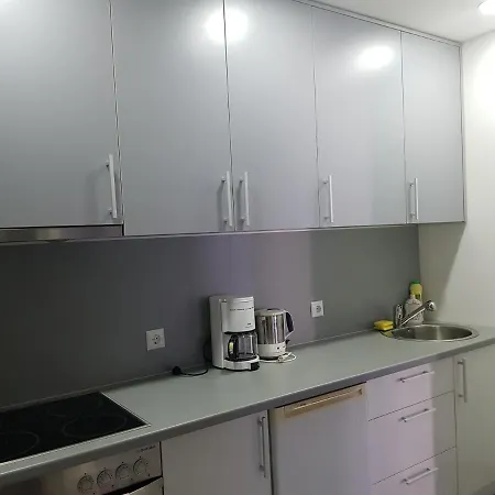 Lägenhet Apartman Ami 2